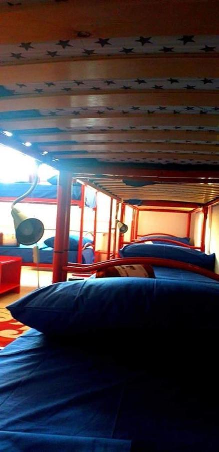 Lamis Hostel Budapest Bagian luar foto