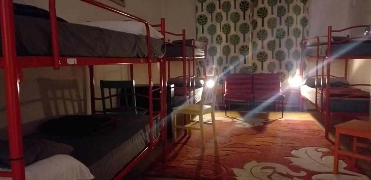Lamis Hostel Budapest Bagian luar foto