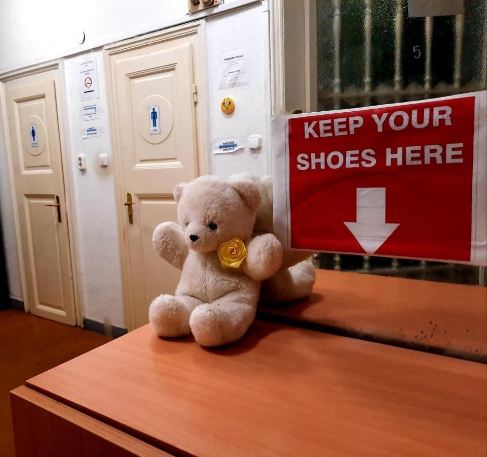 Lamis Hostel Budapest Bagian luar foto