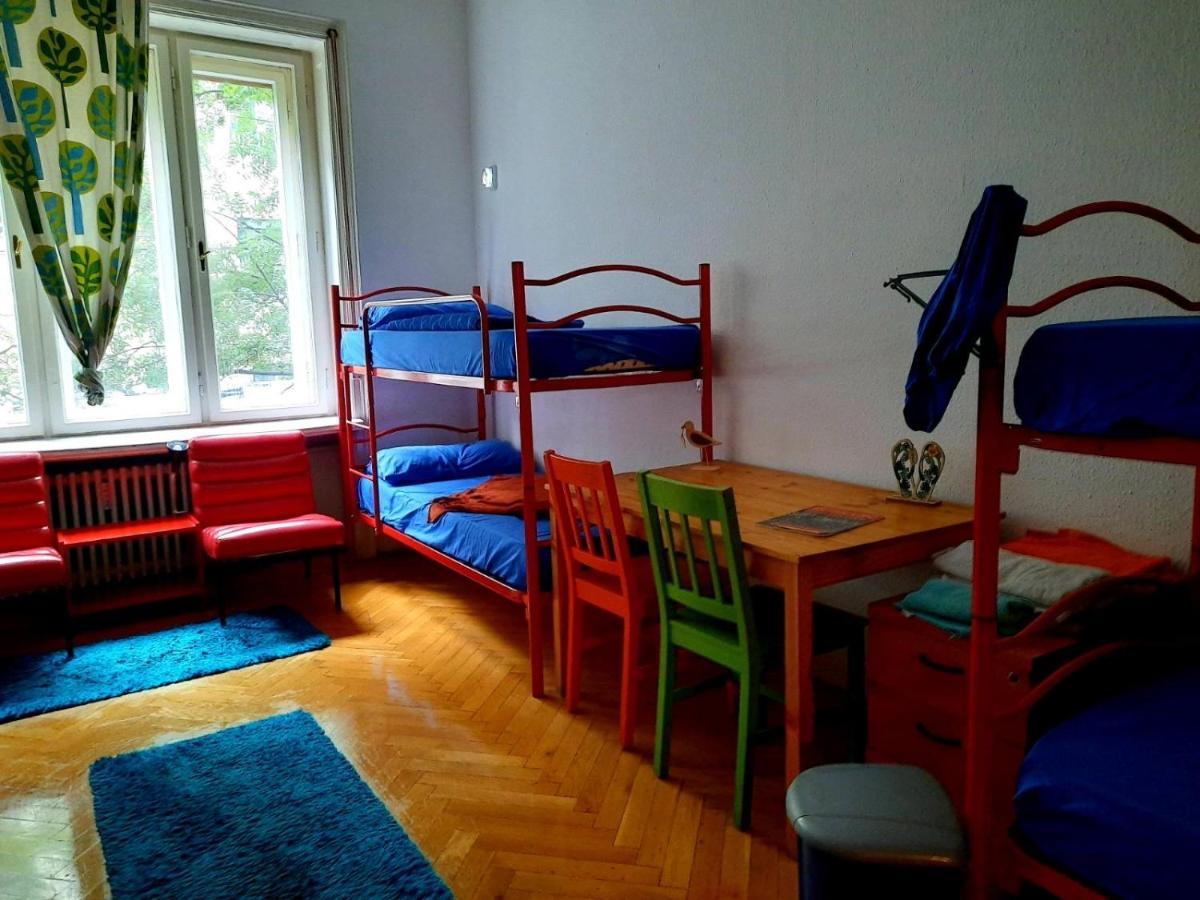 Lamis Hostel Budapest Bagian luar foto